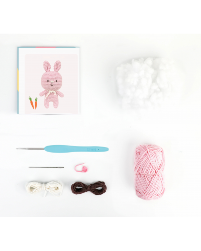 Amigurumi Crochet Kit "Renee el conejo"