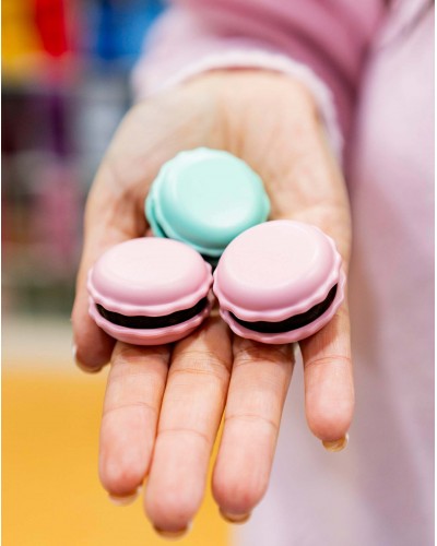 Afilador de agujas con forma macarón